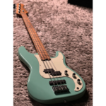 SQOE SPJ600 Roasted Maple Series Bass Guitar | Surf Green