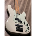 SQOE SPJ600 Roasted Maple Series Bass Guitar | Vintage White - Image 2